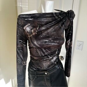 Fashion Nova Black and Gray Off-Shoulder Top